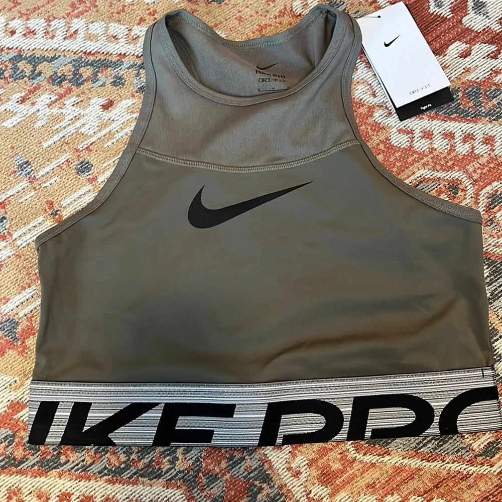 NWT: Nike Pro Sport Bra Medium Army Green - Picture 1 of 3